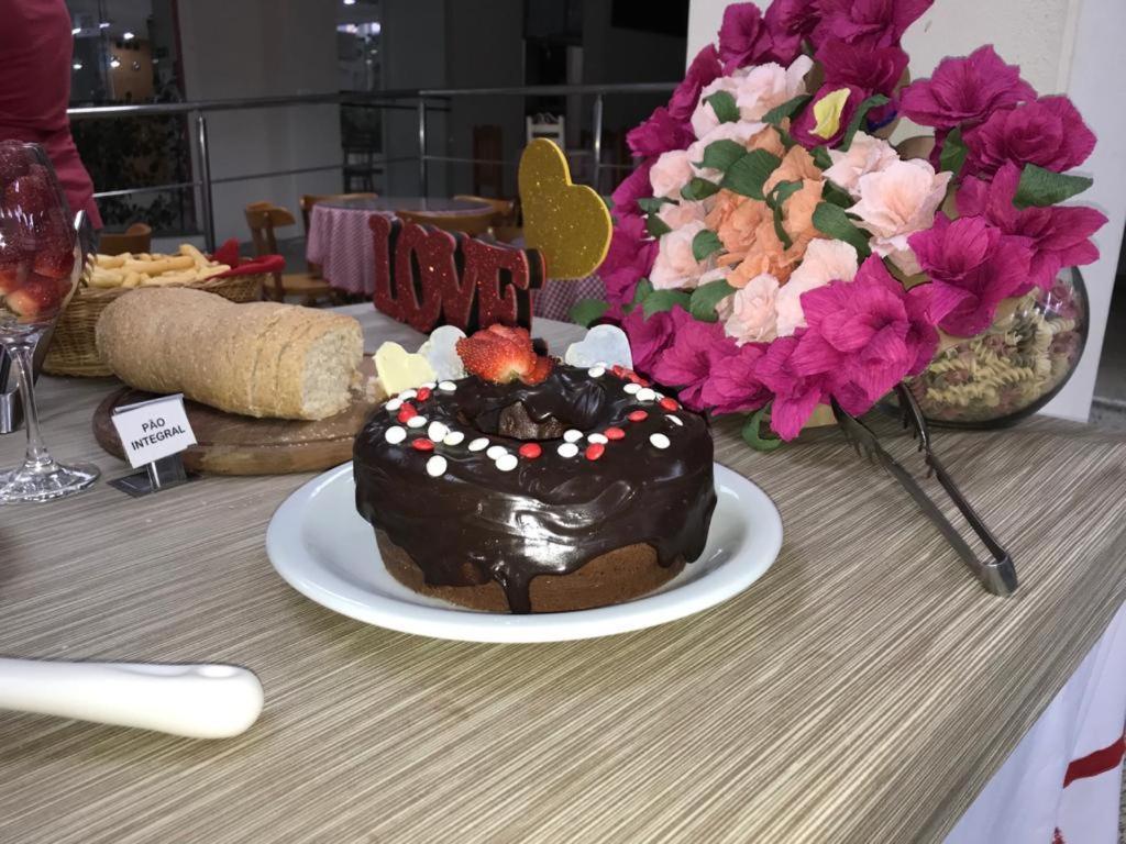 Hotel Venturim Венда-Нова-ду-Іміґранті Екстер'єр фото