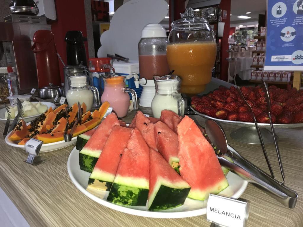 Hotel Venturim Венда-Нова-ду-Іміґранті Екстер'єр фото