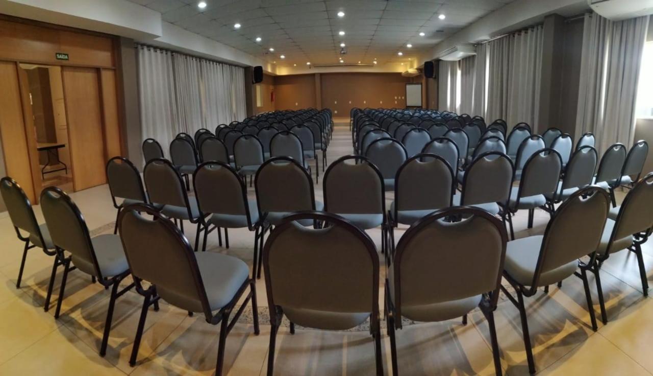 Hotel Venturim Венда-Нова-ду-Іміґранті Екстер'єр фото